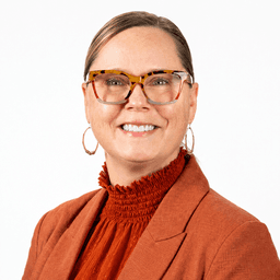 Karline McLain